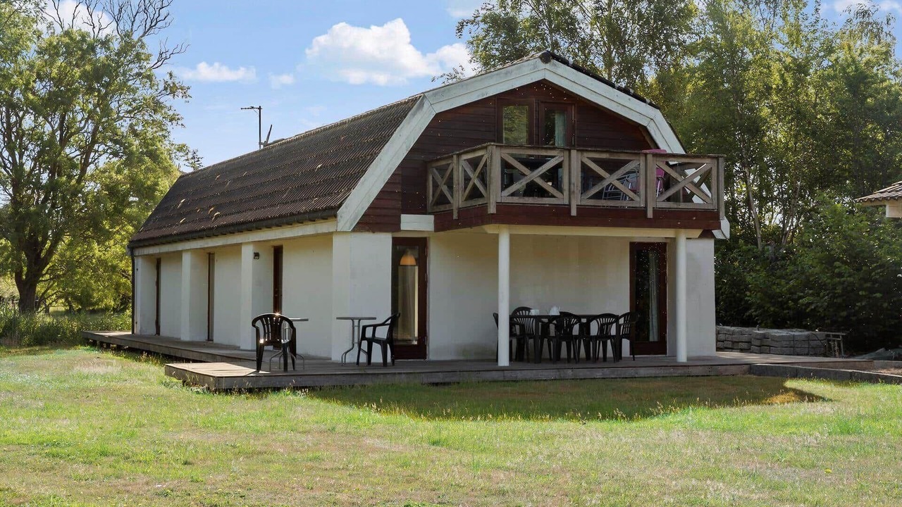 Photo of Outdoor in Mern