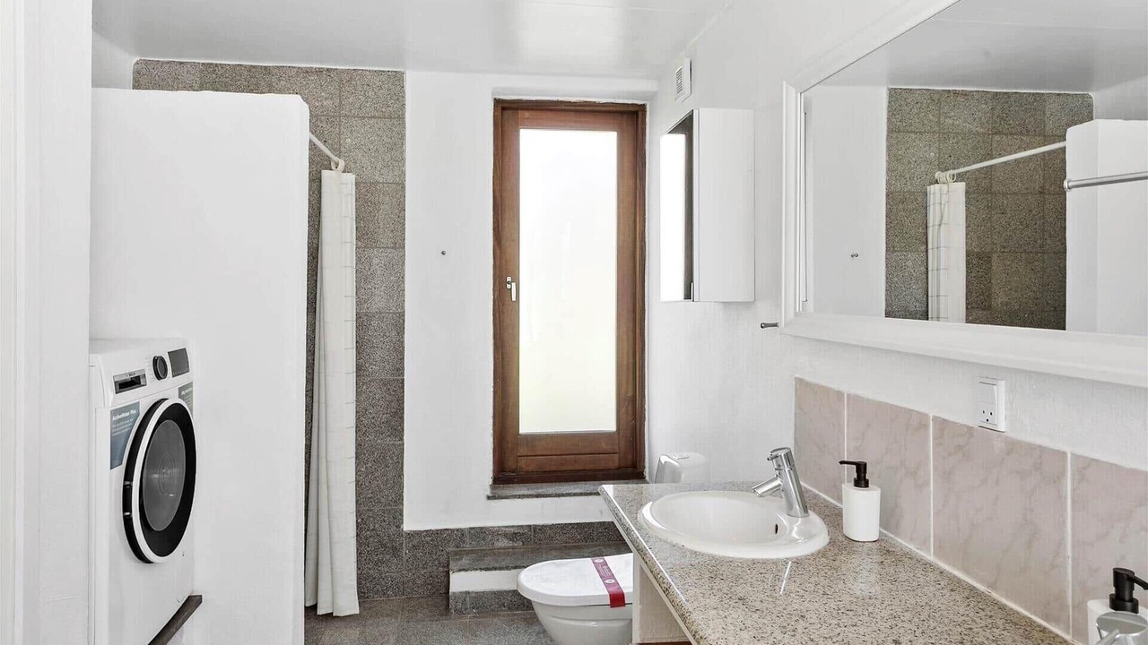 Photo of Bathroom in Mern
