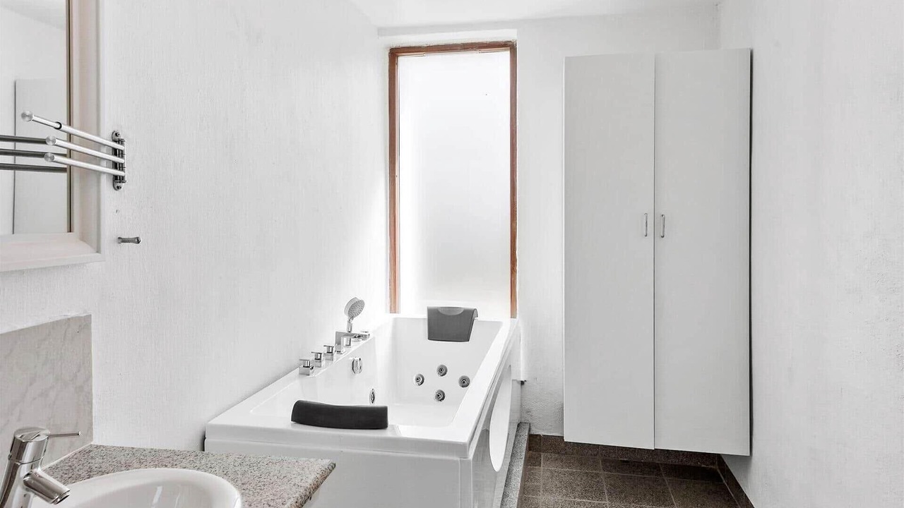 Photo of Bathroom in Mern