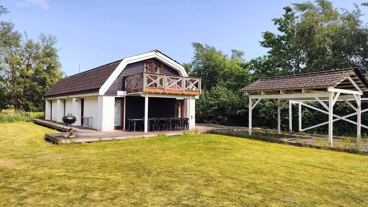 Photo of Outdoor in Mern