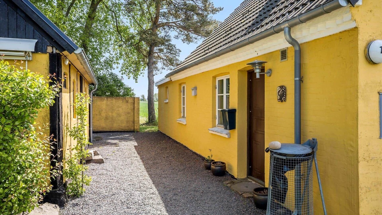 Photo of Outdoor in Ronne