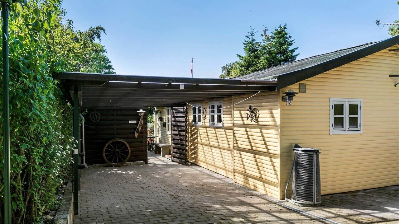 Photo of Outdoor in Boderne