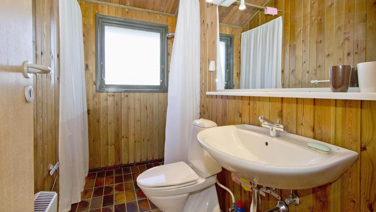 Photo of Bathroom in Saltum