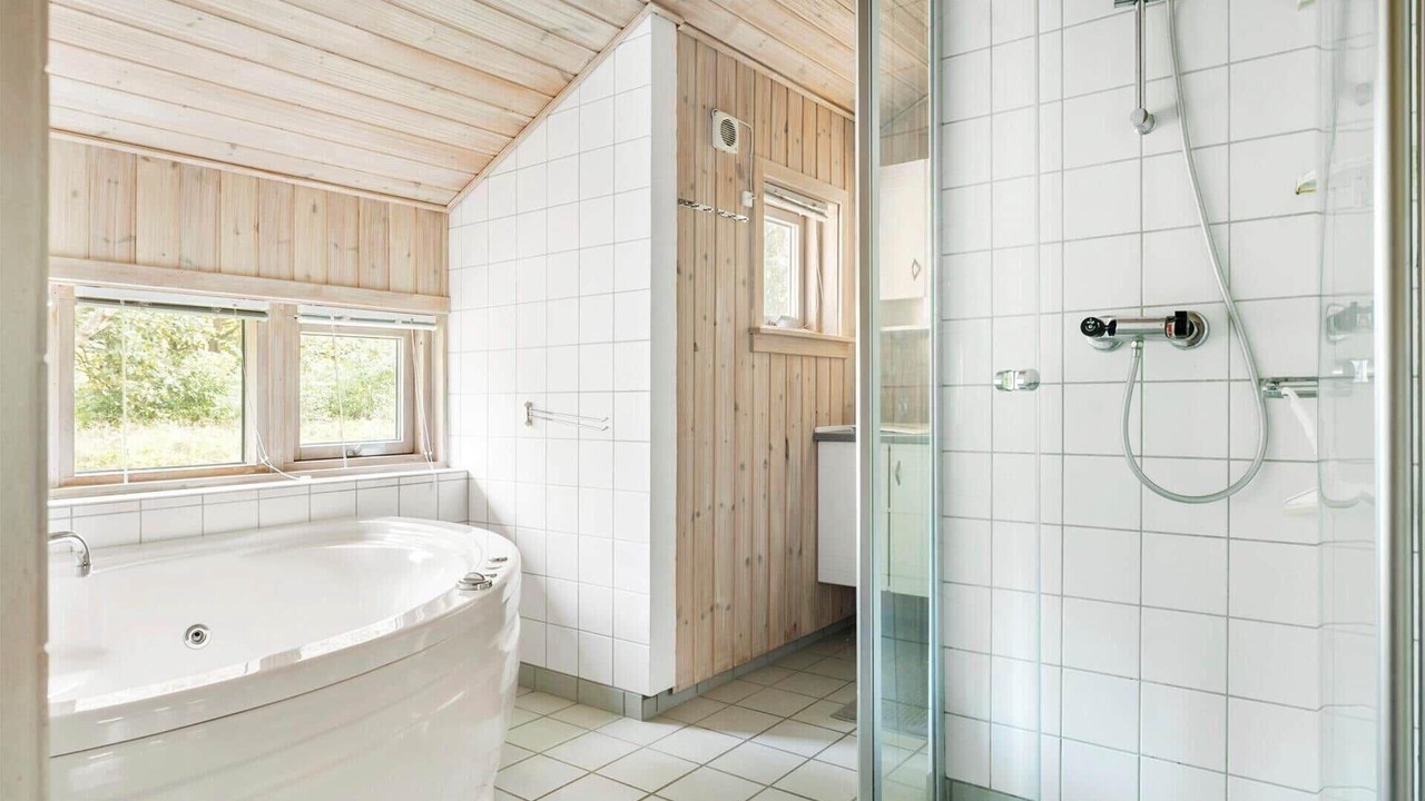 Photo of Bathroom in Sømarken