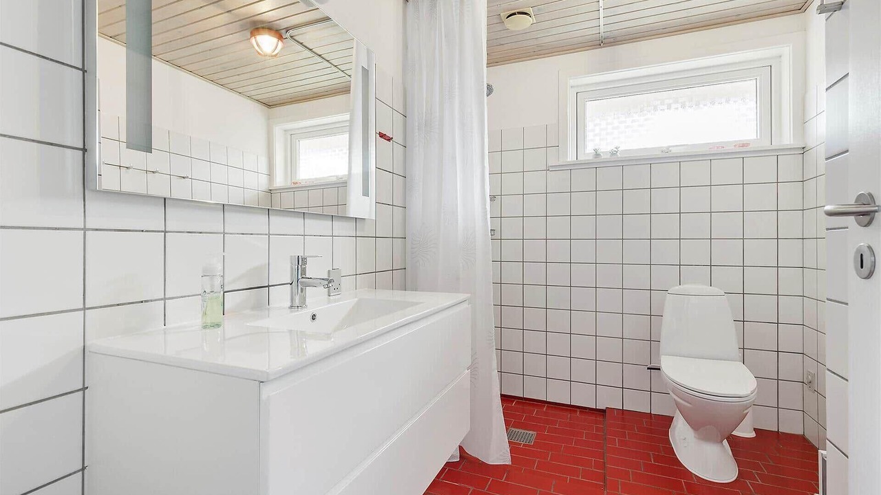 Photo of Bathroom in Pedersker