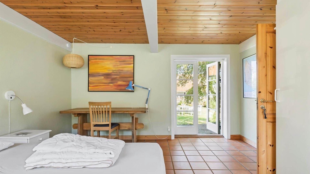 Photo of Bedroom in Listed