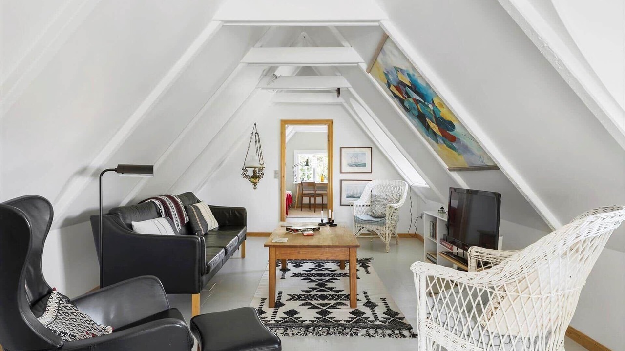 Photo of Livingroom in Listed