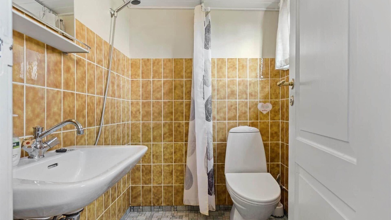 Photo of Bathroom in Listed