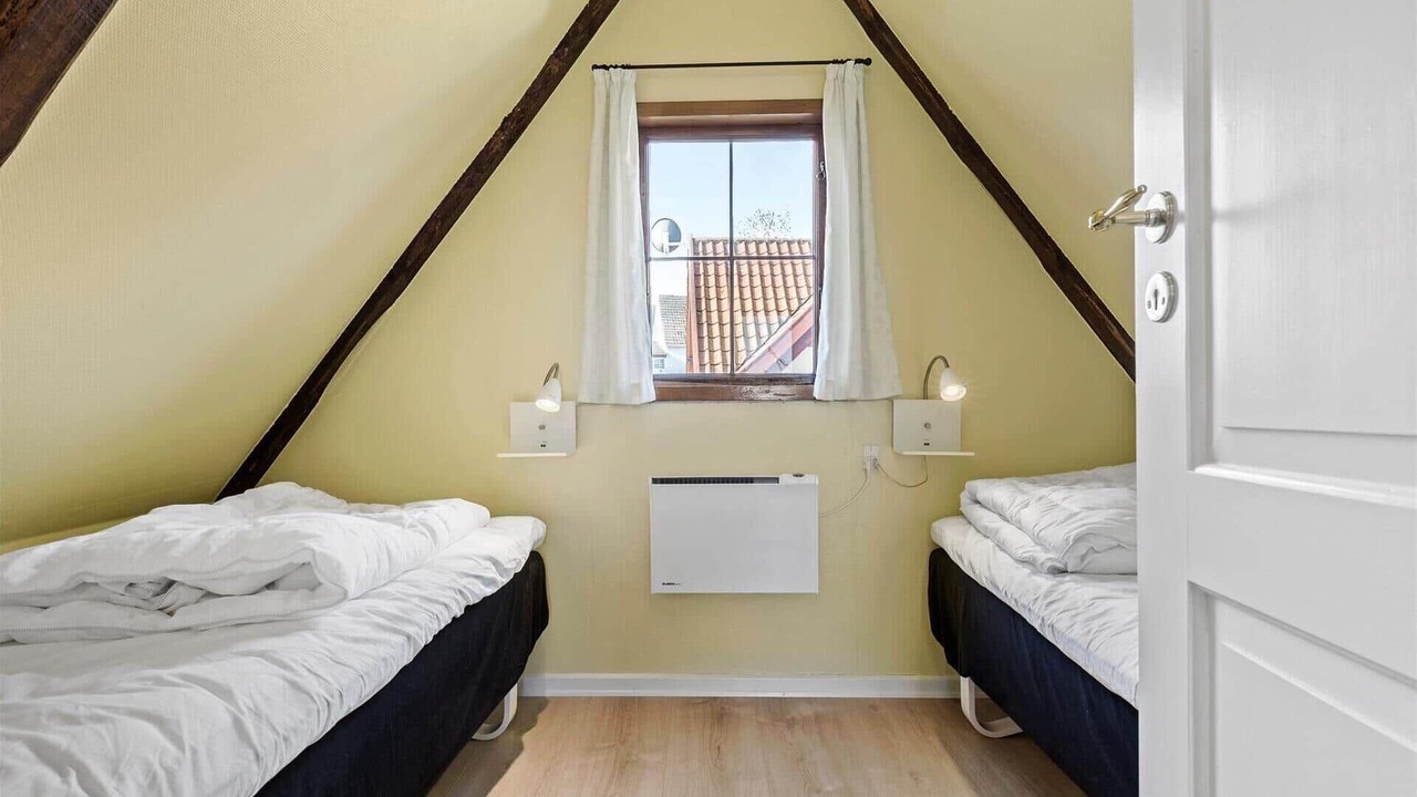 Photo of Bedroom in Listed