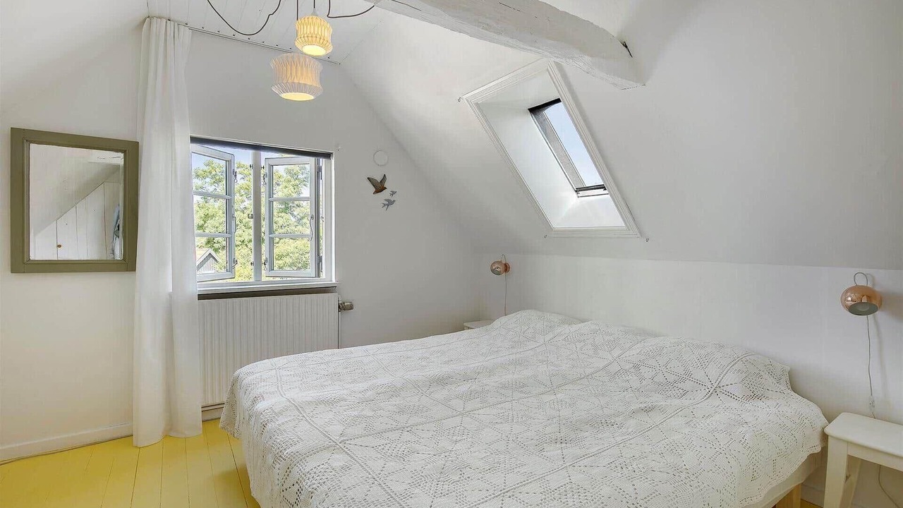 Photo of Bedroom in Listed