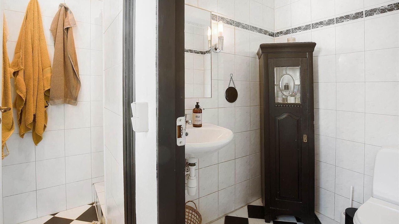 Photo of Bathroom in Listed