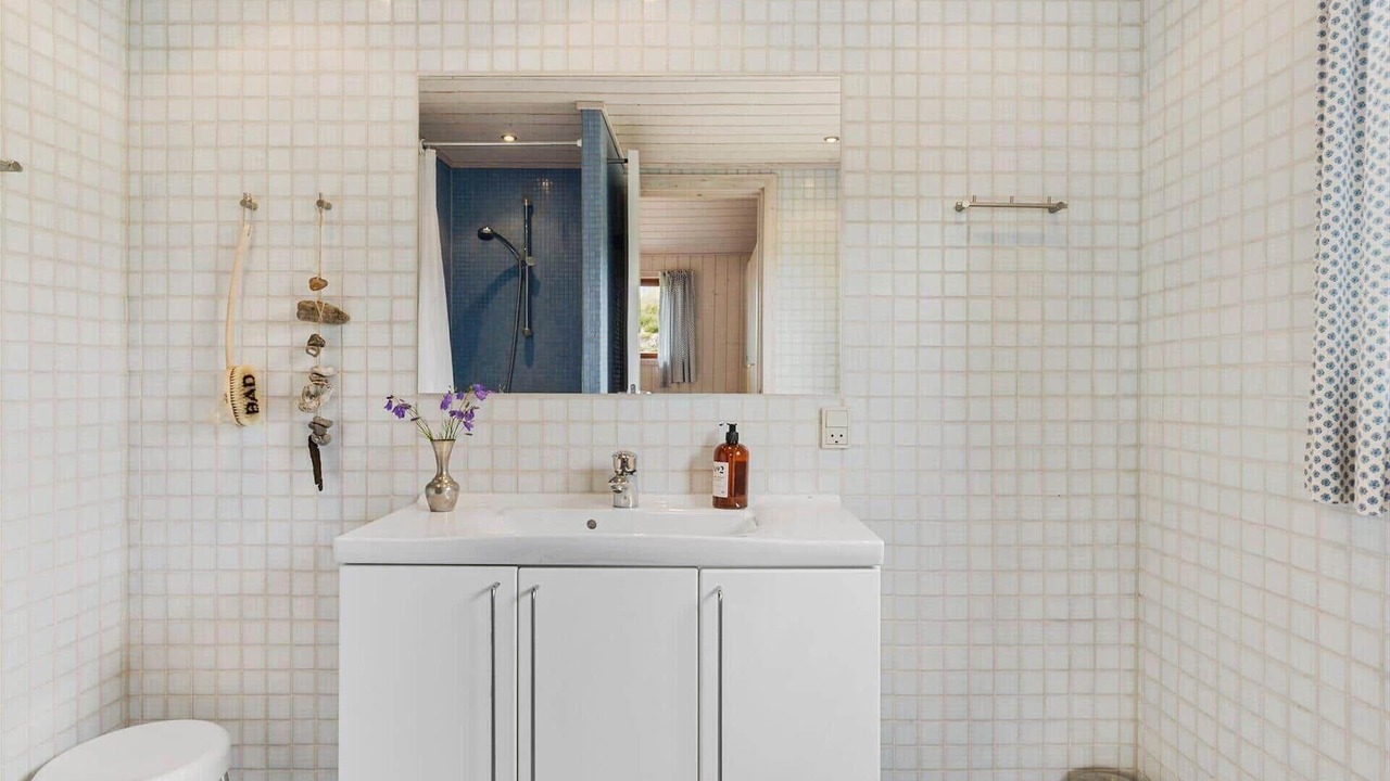 Photo of Bathroom in Rødhus