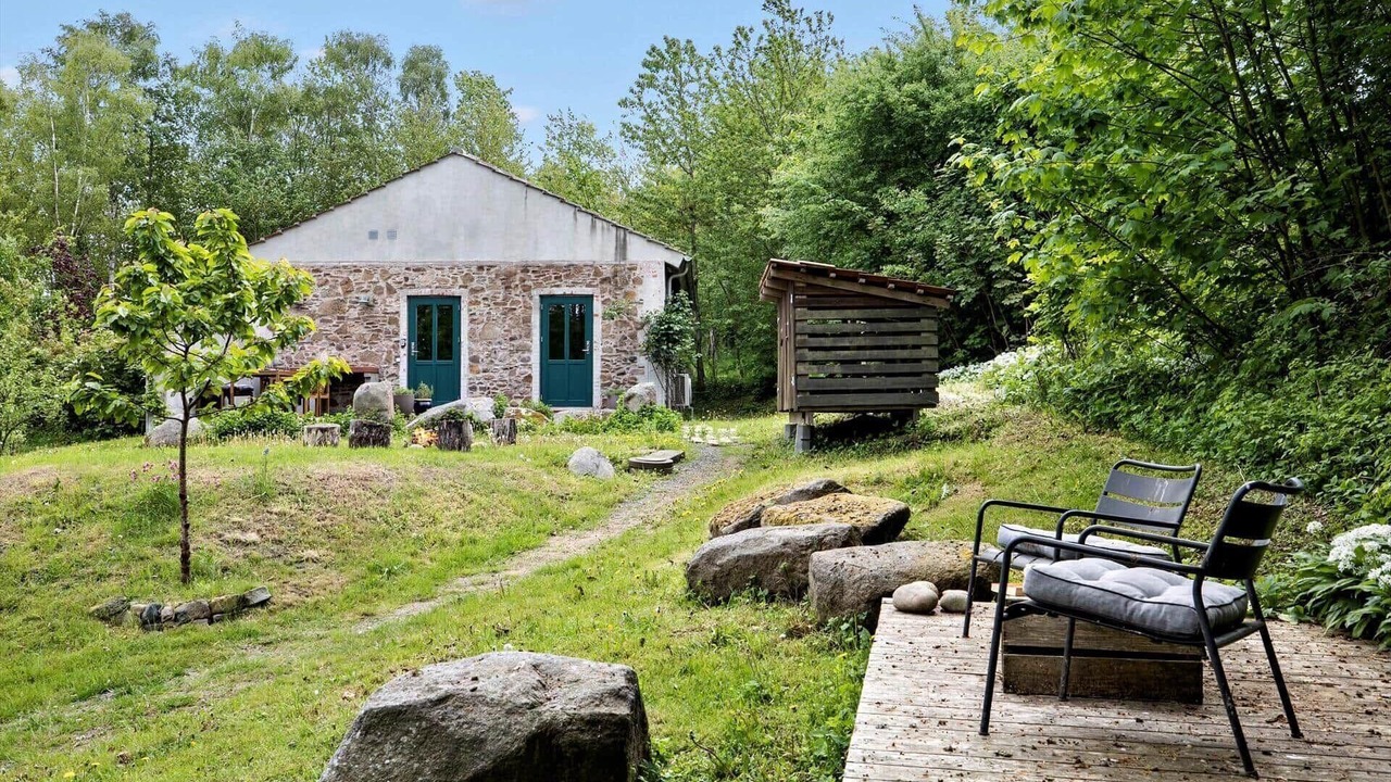 Photo of Outdoor in Listed