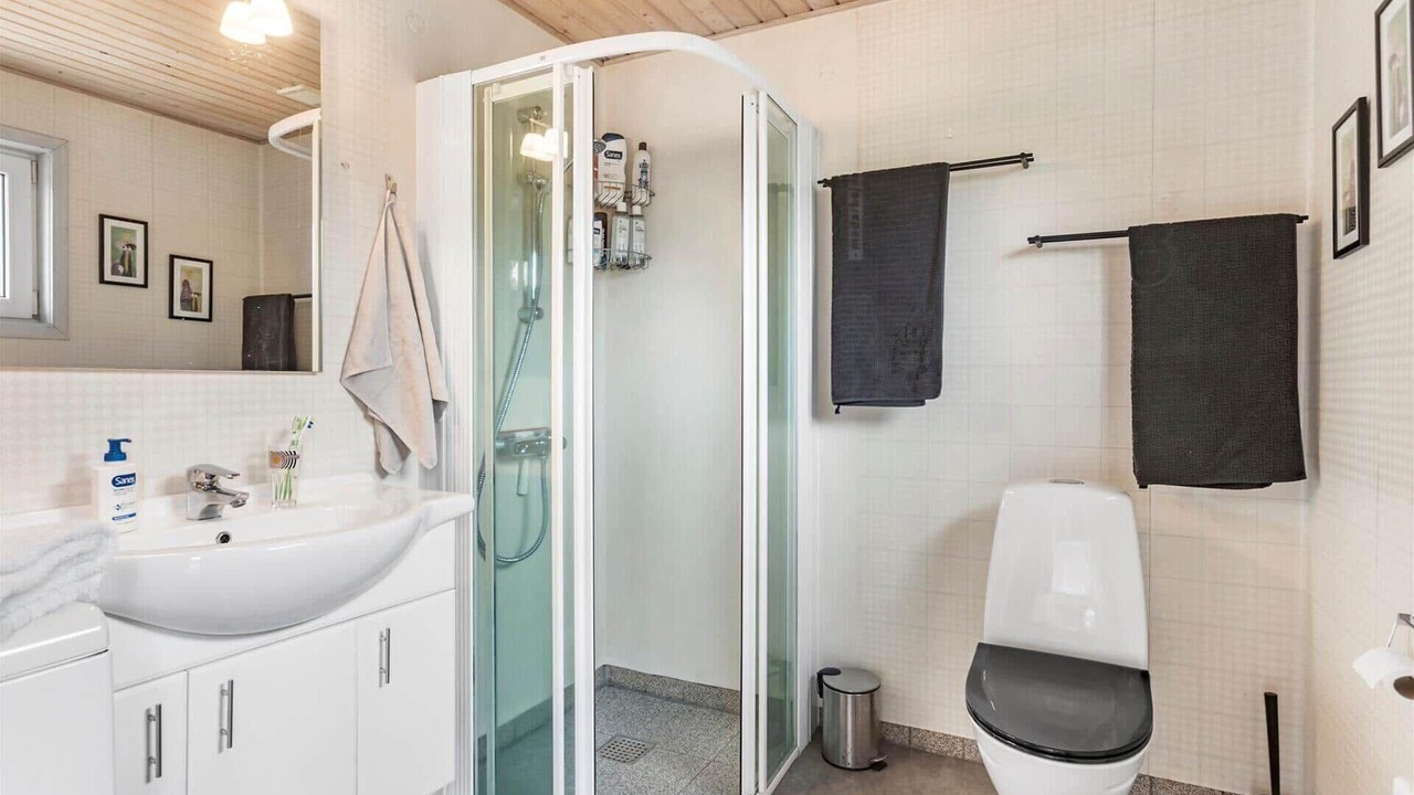 Photo of Bathroom in Rødhus