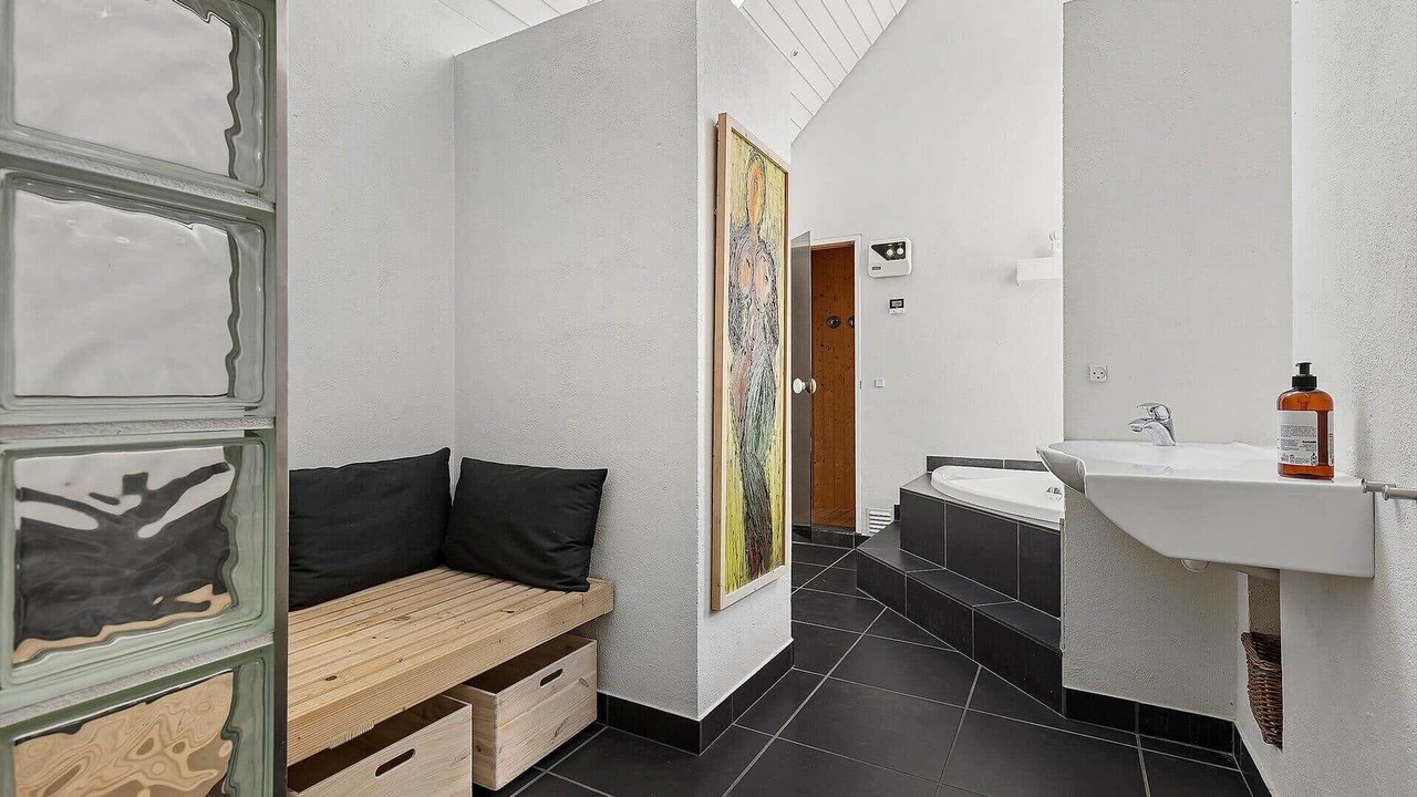 Photo of Bathroom in Østermarie