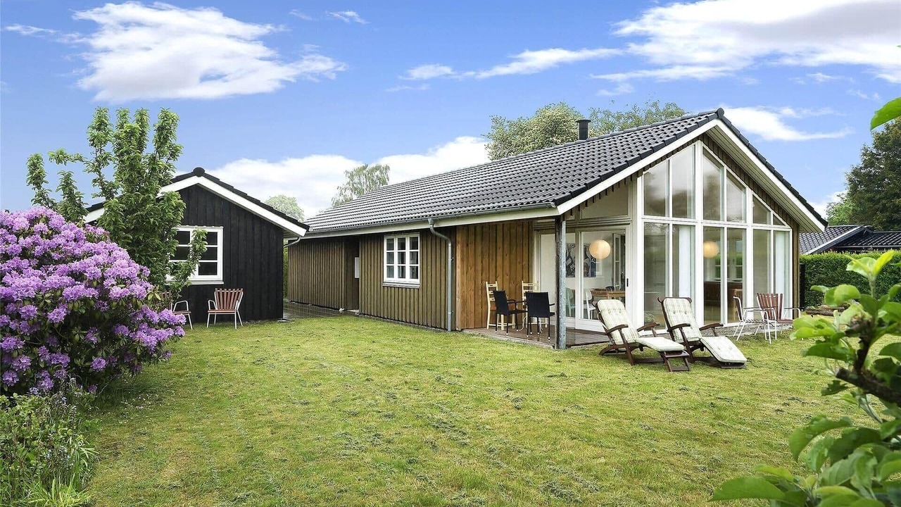 Photo of Outdoor in Beder Malling