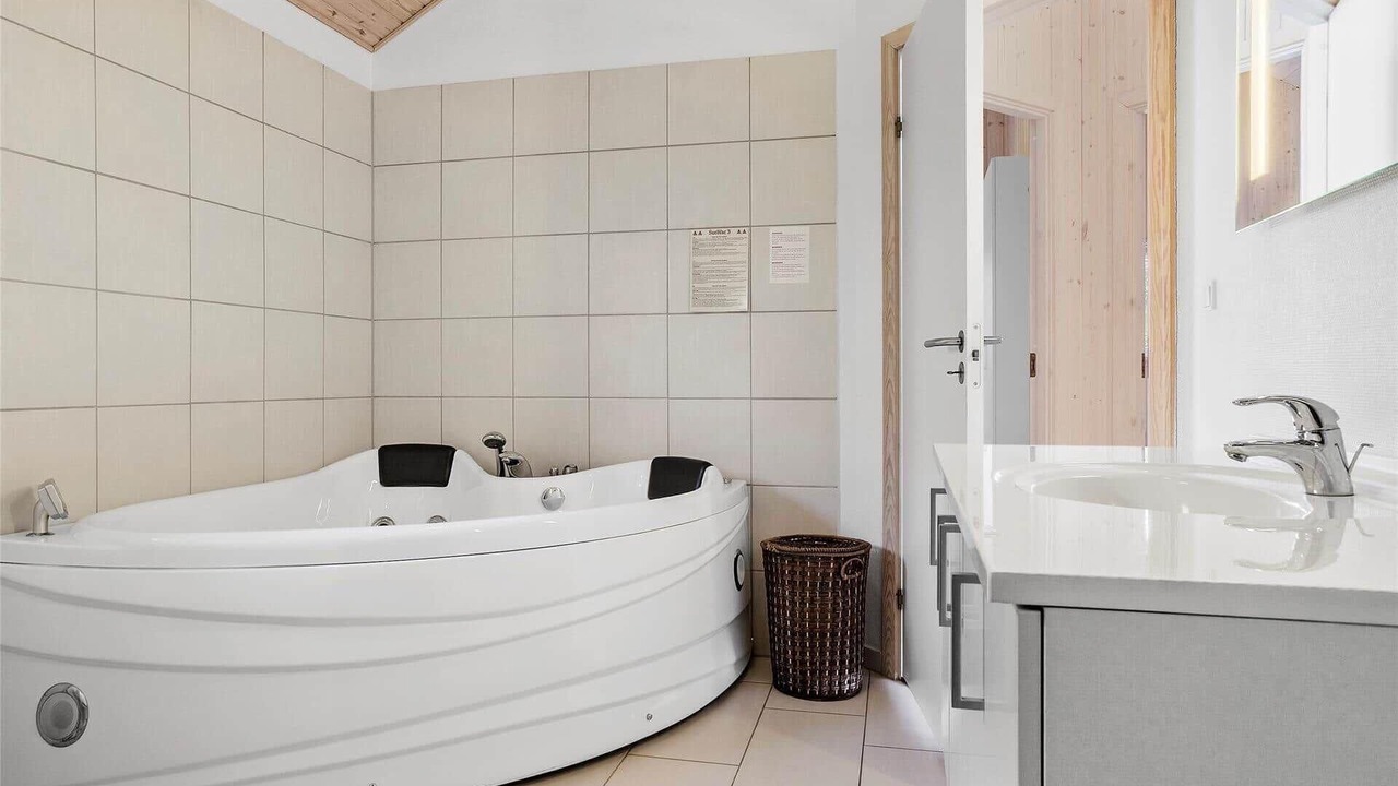 Photo of Bathroom in Saksild Strand