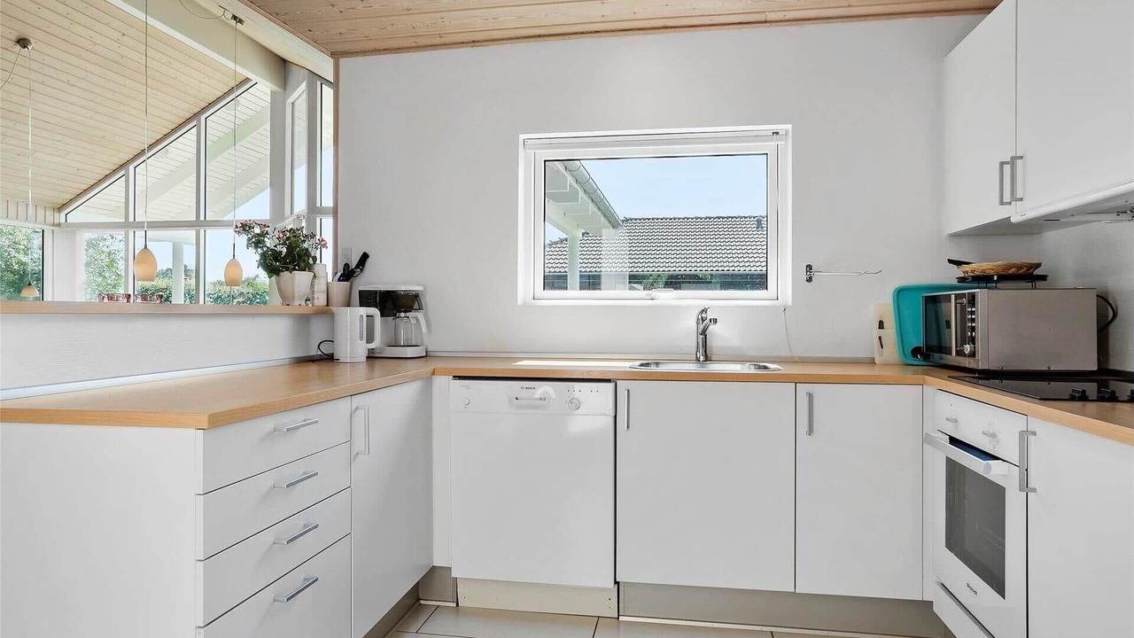 Photo of Kitchen in Saksild Strand