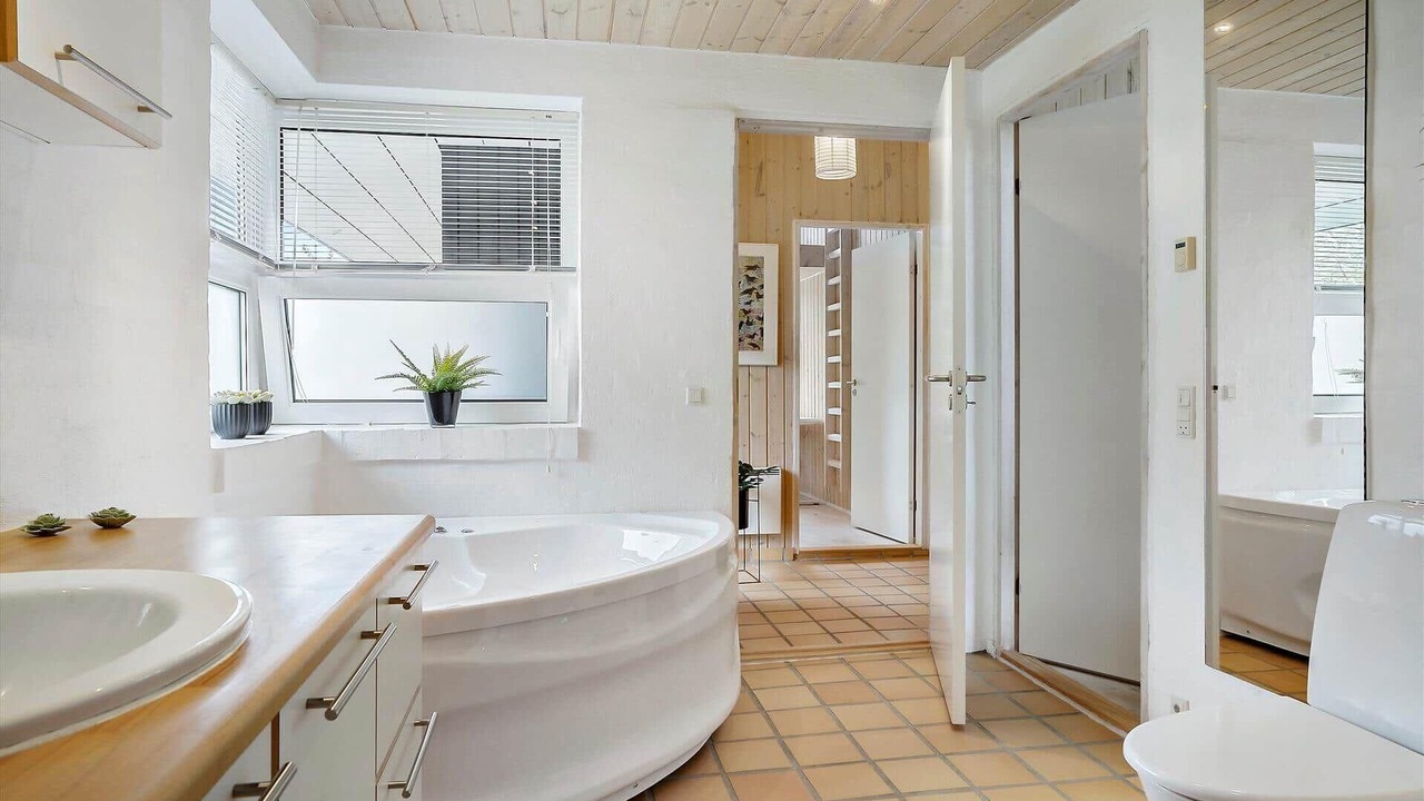 Photo of Bathroom in Ajstrup