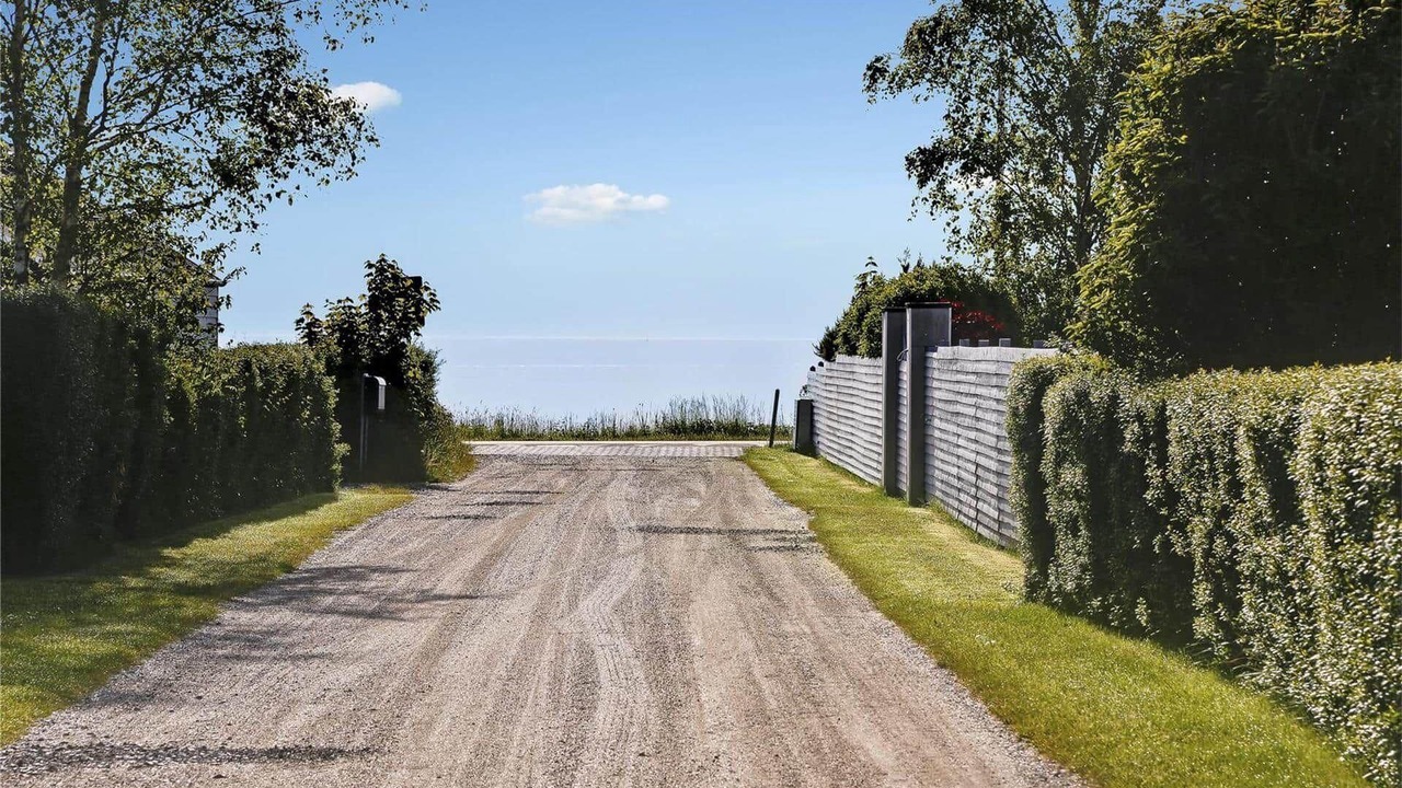 Photo of Outdoor in Beder Malling
