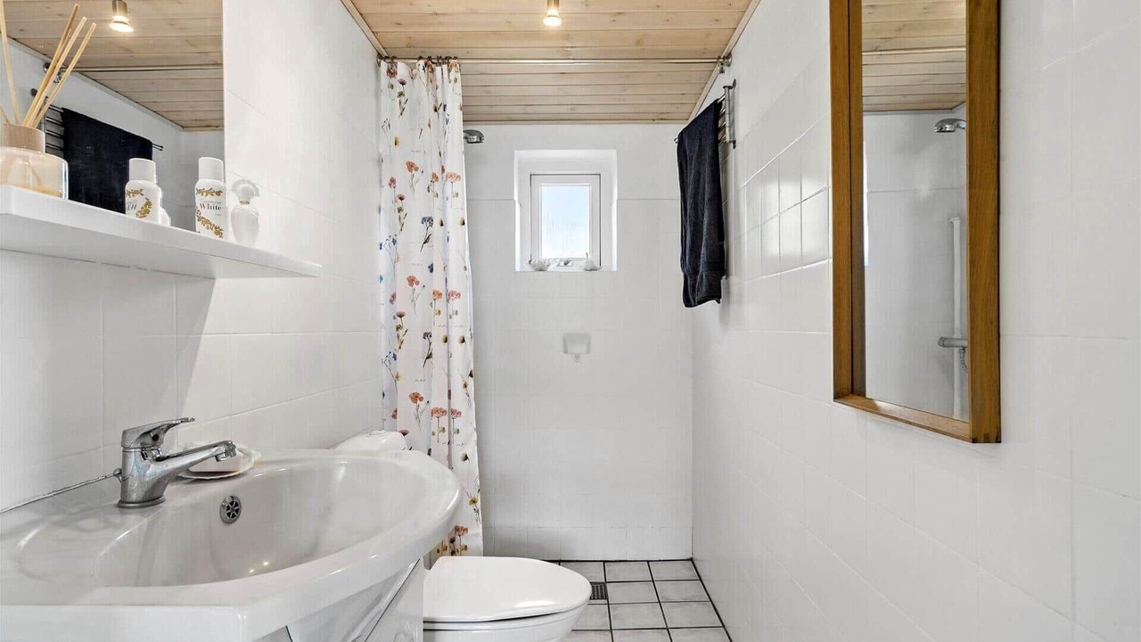 Photo of Bathroom in Saksild Strand