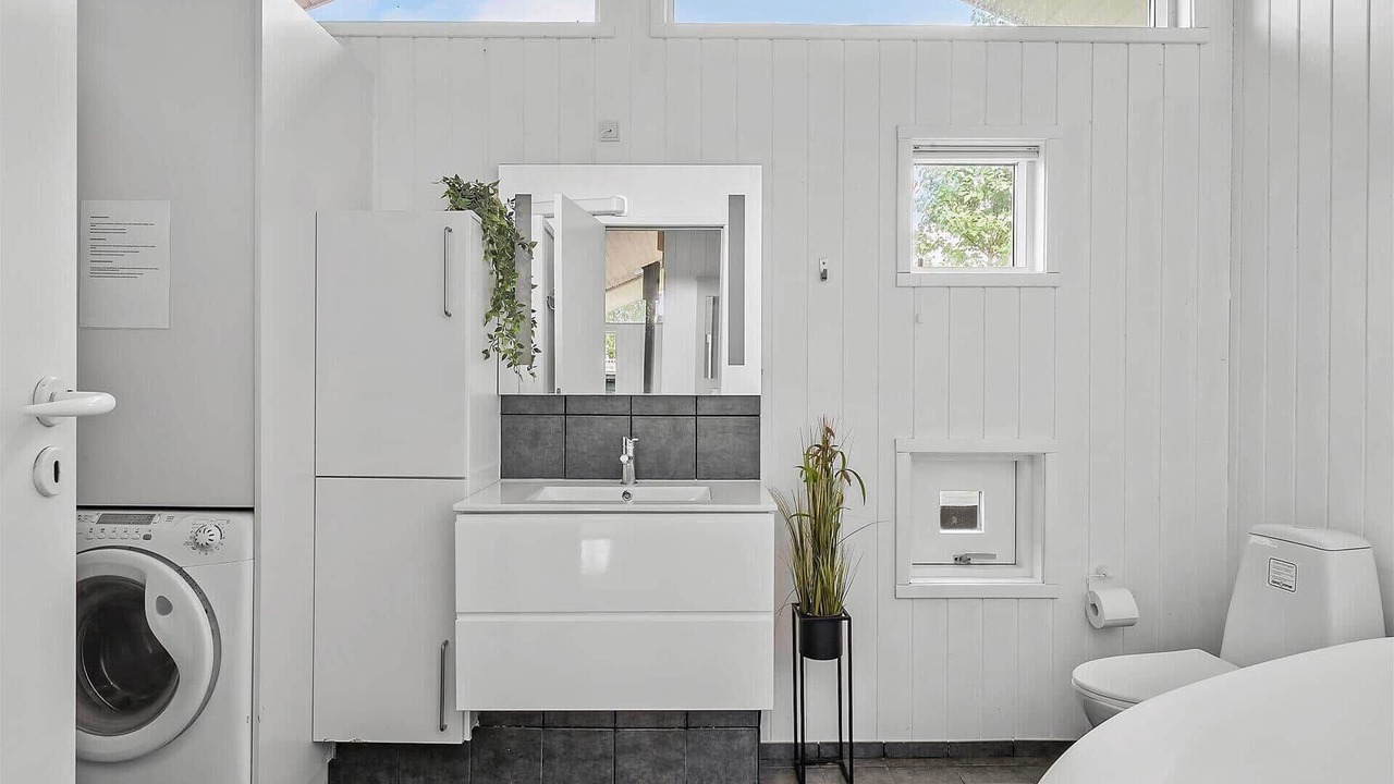 Photo of Bathroom in Pøt Strandby