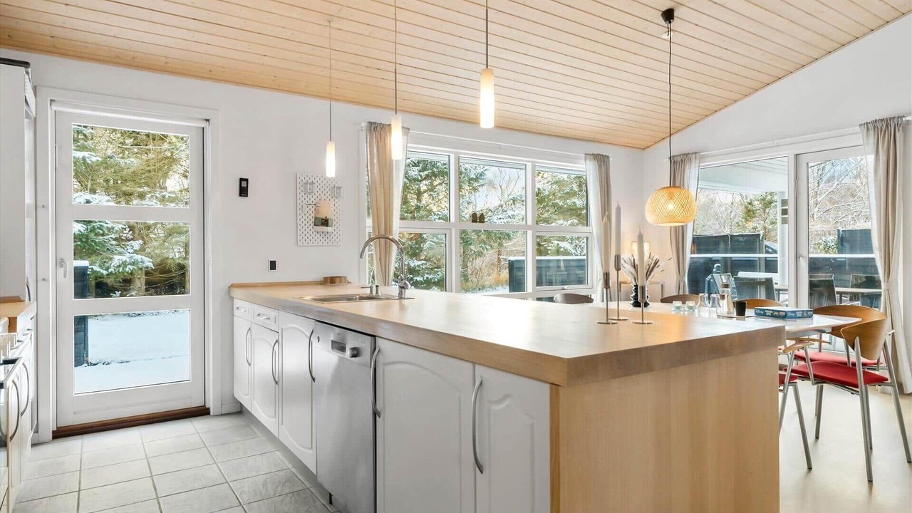 Photo of Kitchen in Hou