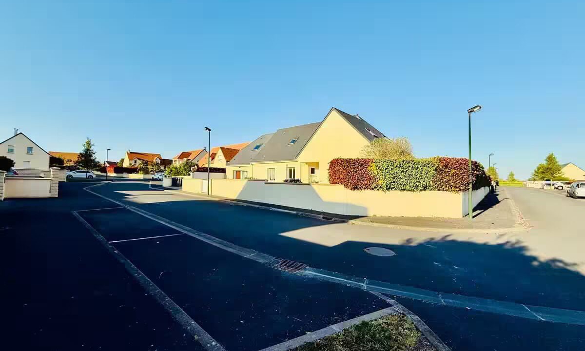 Photo of Outdoor in Demouville