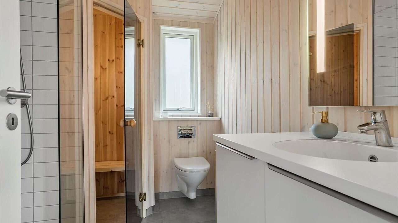 Photo of Bathroom in Saksild Strand
