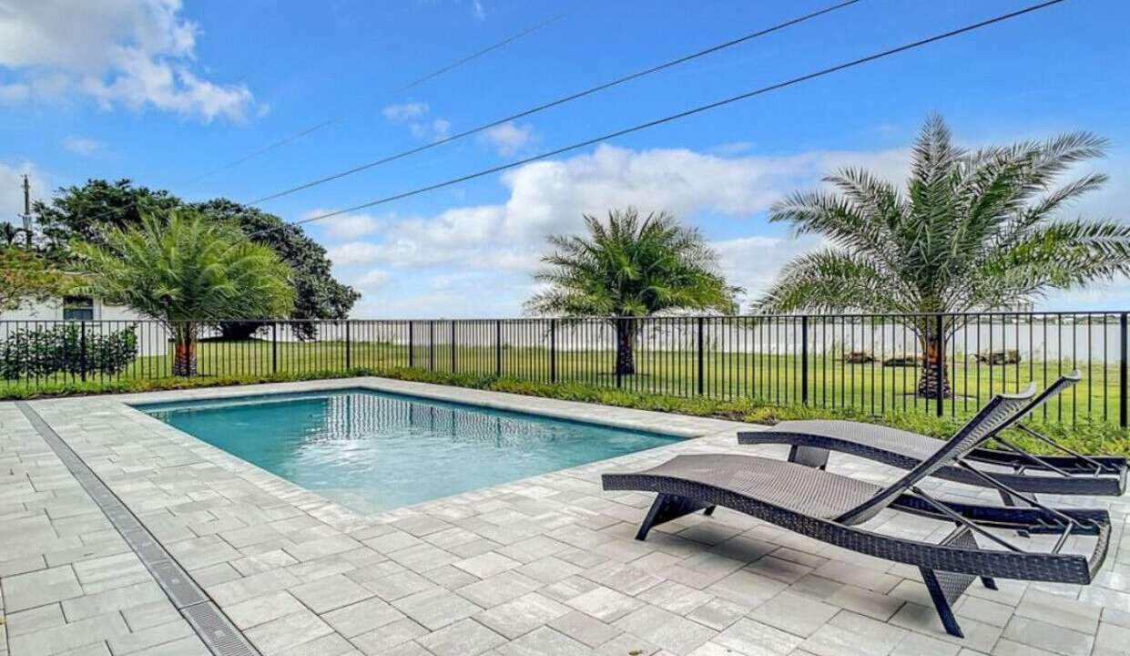 Photo of Outdoor in West Palm Beach