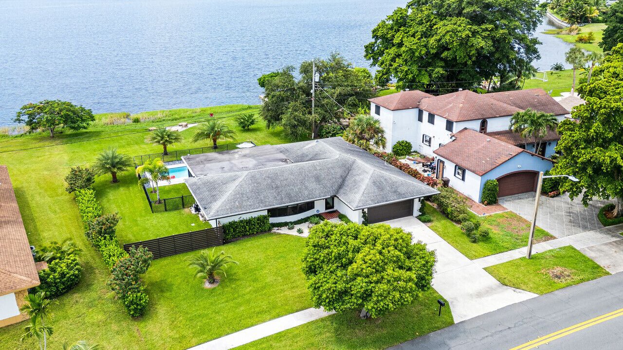 Photo of Outdoor in West Palm Beach