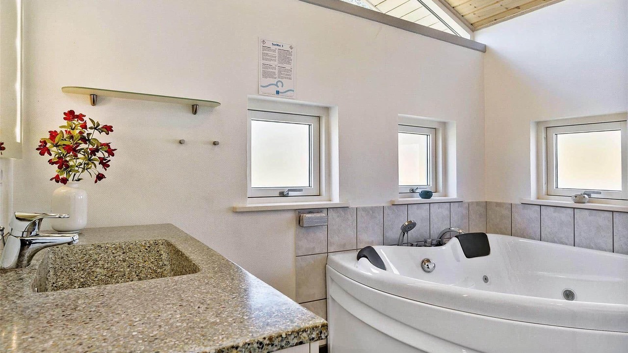 Photo of Bathroom in Oster Somarken