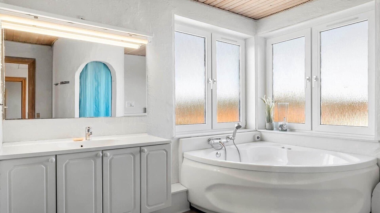 Photo of Bathroom in Oster Hurup