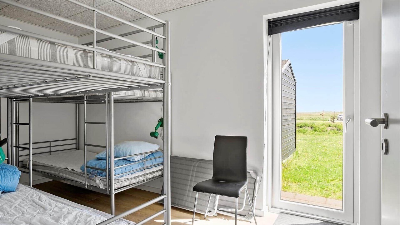 Photo of Bedroom in Hou