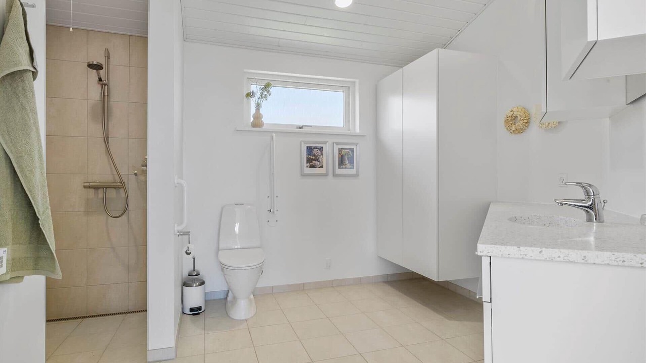 Photo of Bathroom in Helberskov Strand