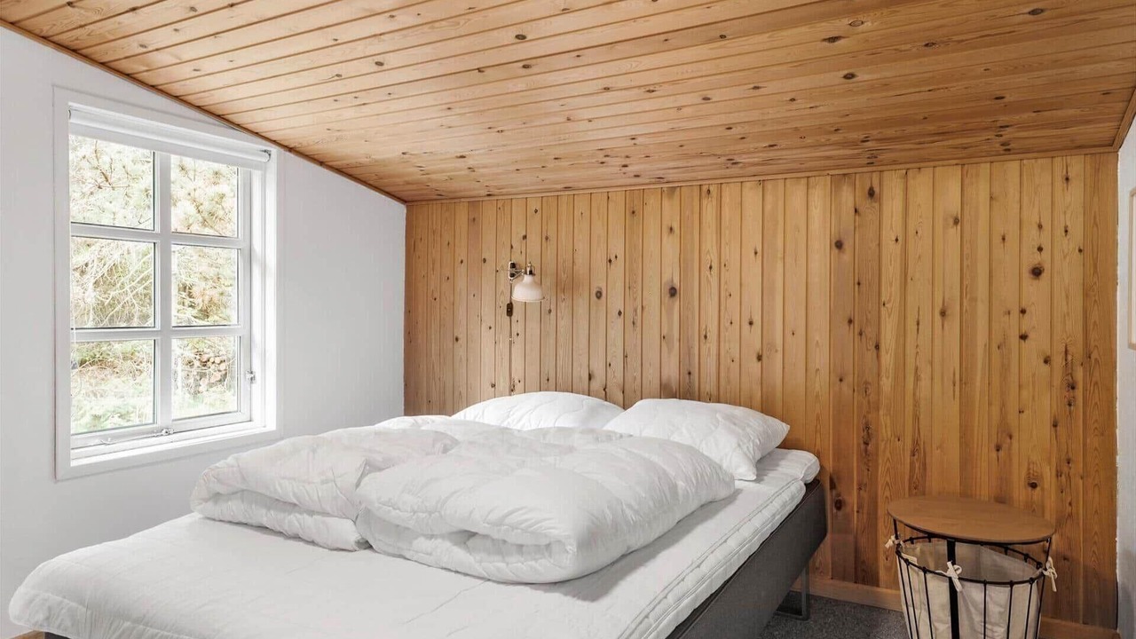 Photo of Bedroom in Hou