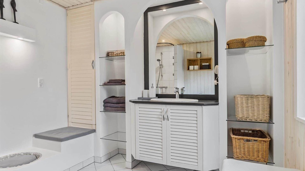 Photo of Bathroom in Saksild Strand