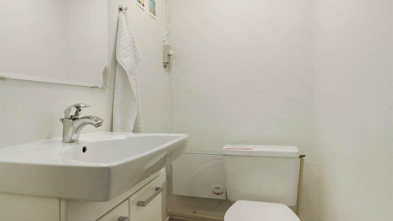 Photo of Bathroom in Beder Malling