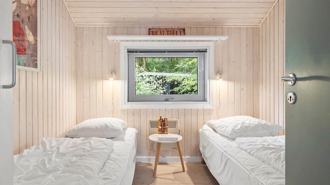 Photo of Bedroom in Hou