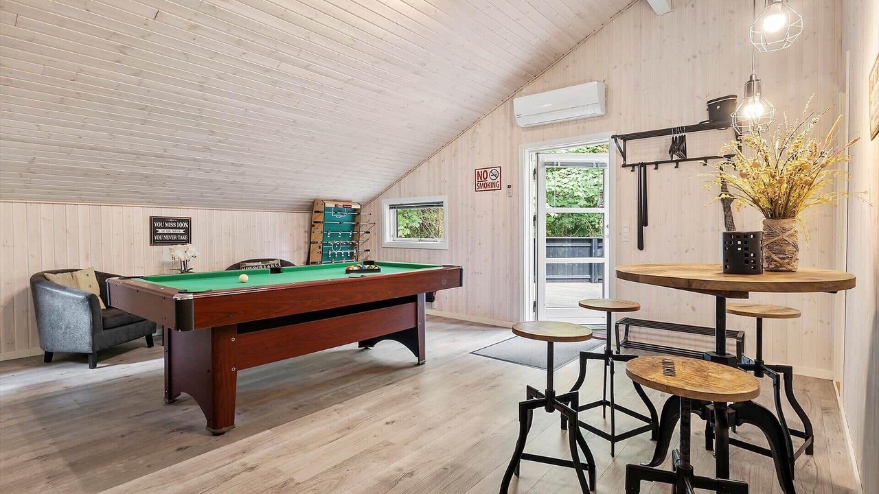 Photo of Bedroom in Hou
