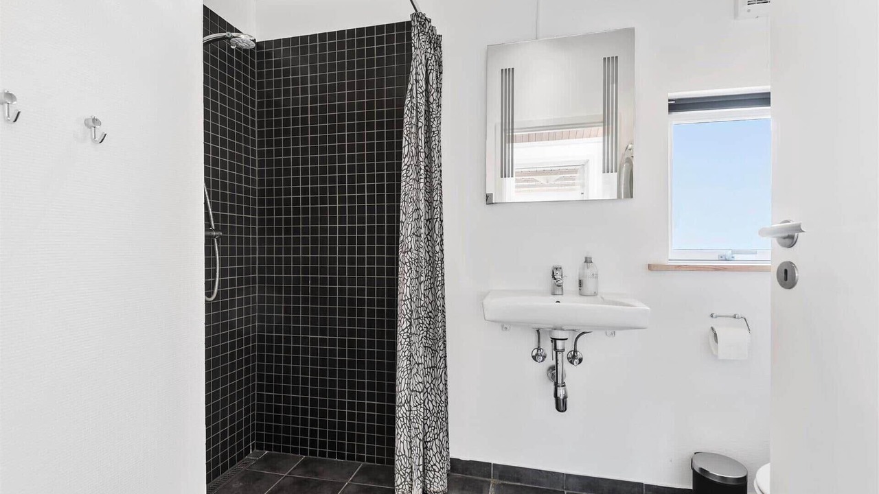 Photo of Bathroom in Lakolk