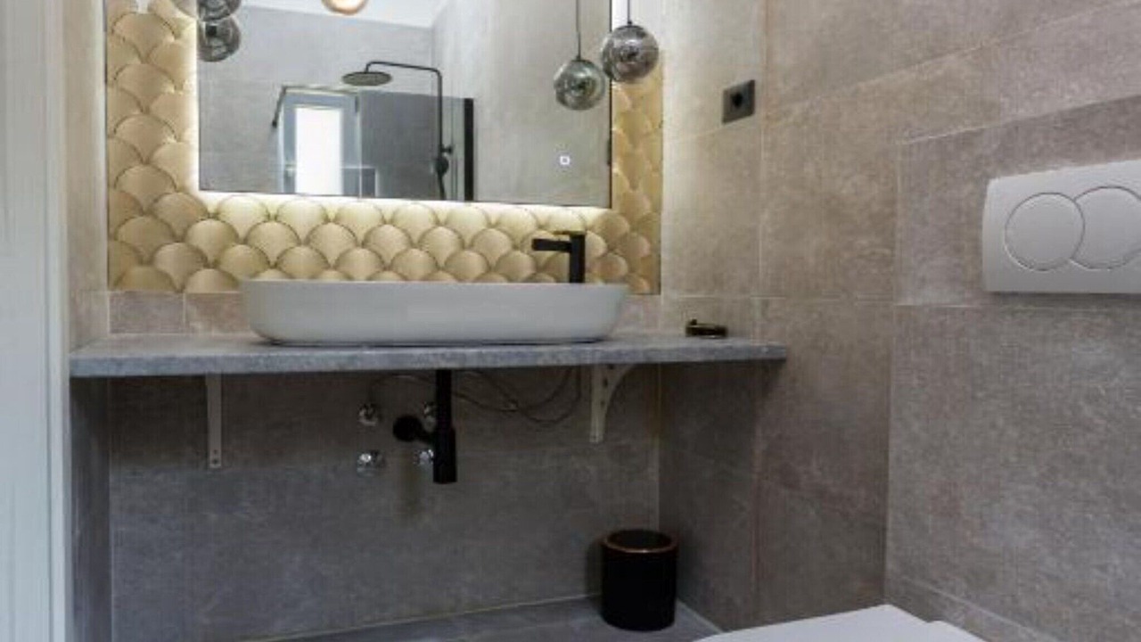 Photo of Bathroom in Duce