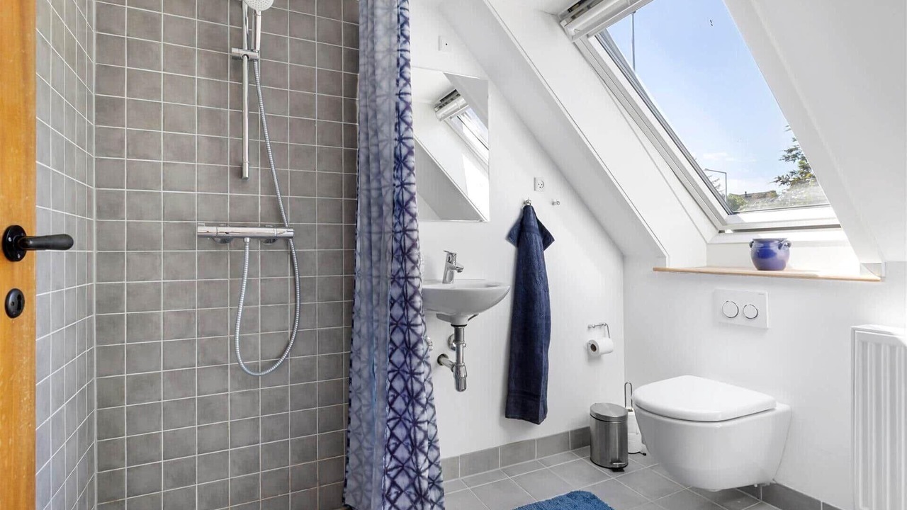 Photo of Bathroom in Tejn