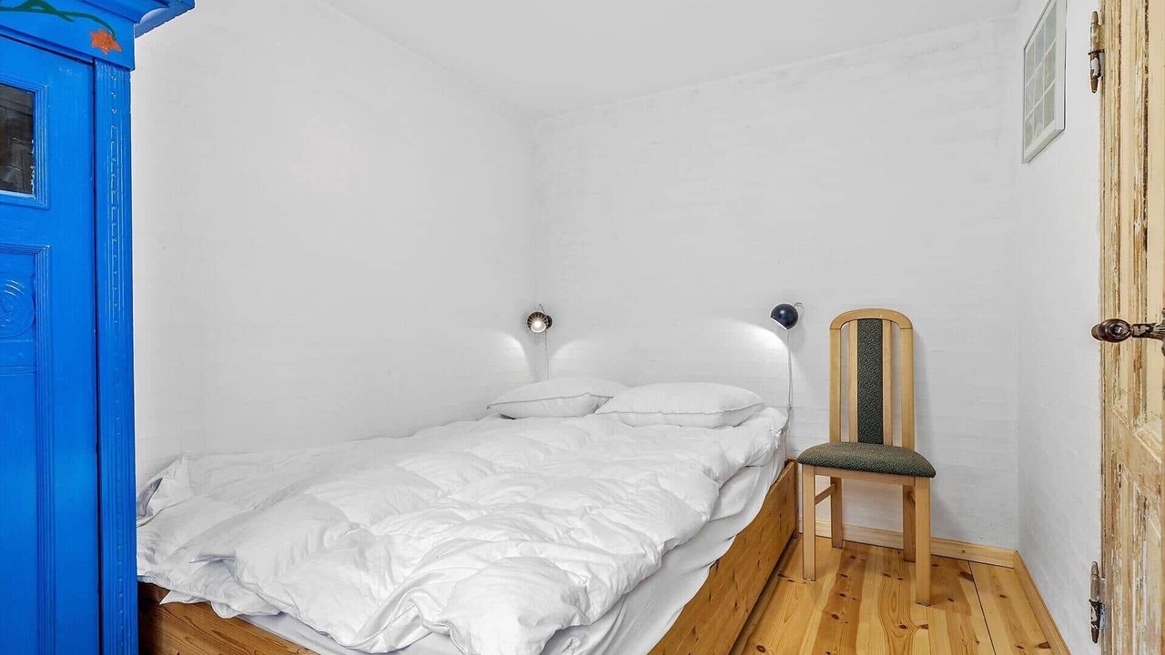 Photo of Bedroom in Listed
