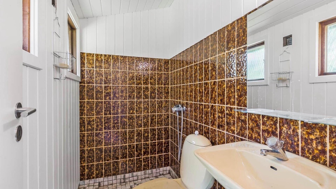 Photo of Bathroom in Holloselund