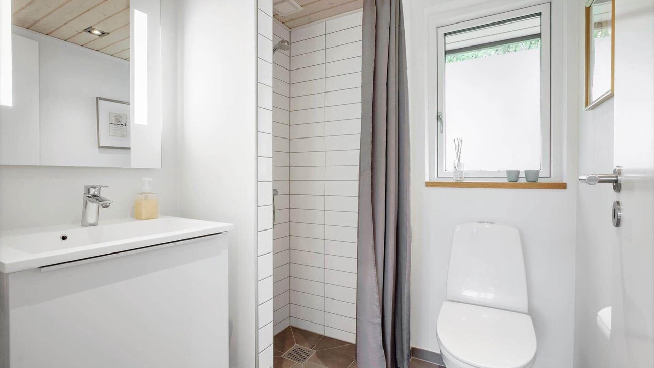 Photo of Bathroom in Liseleje