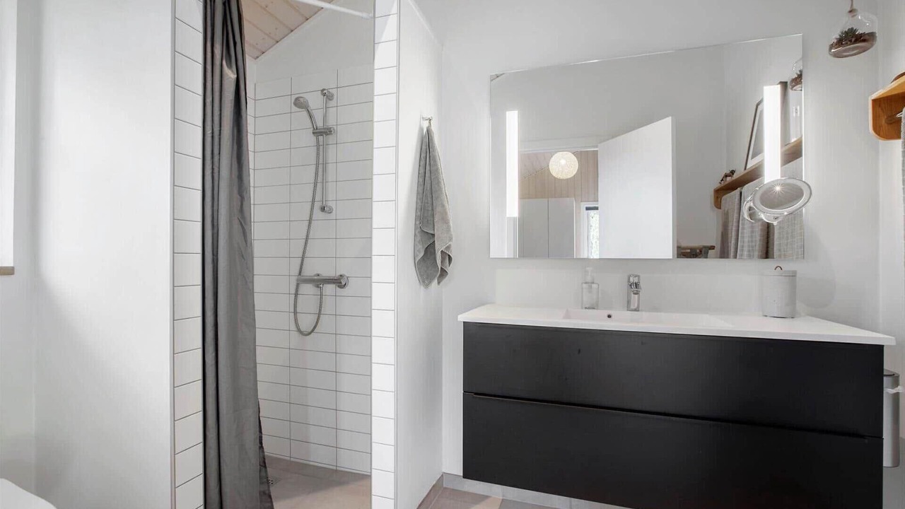 Photo of Bathroom in Liseleje