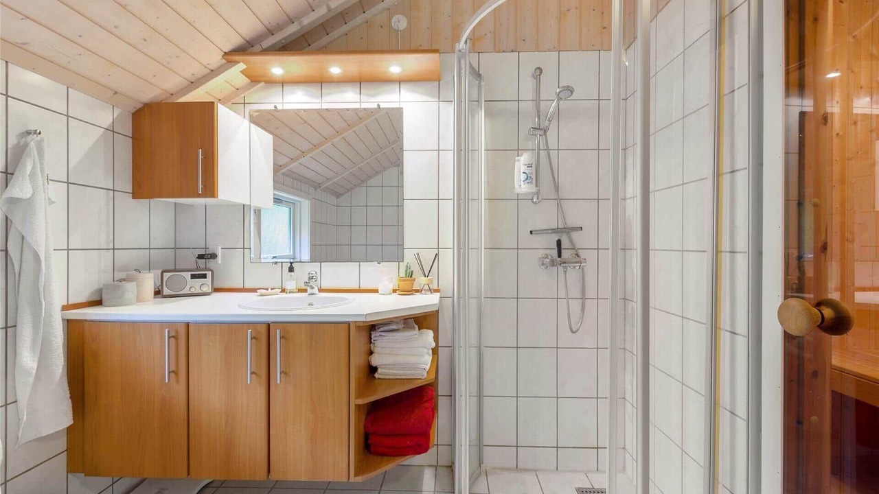 Photo of Bathroom in Holloselund