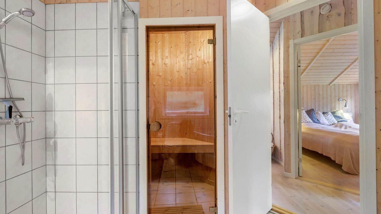 Photo of Bathroom in Holloselund