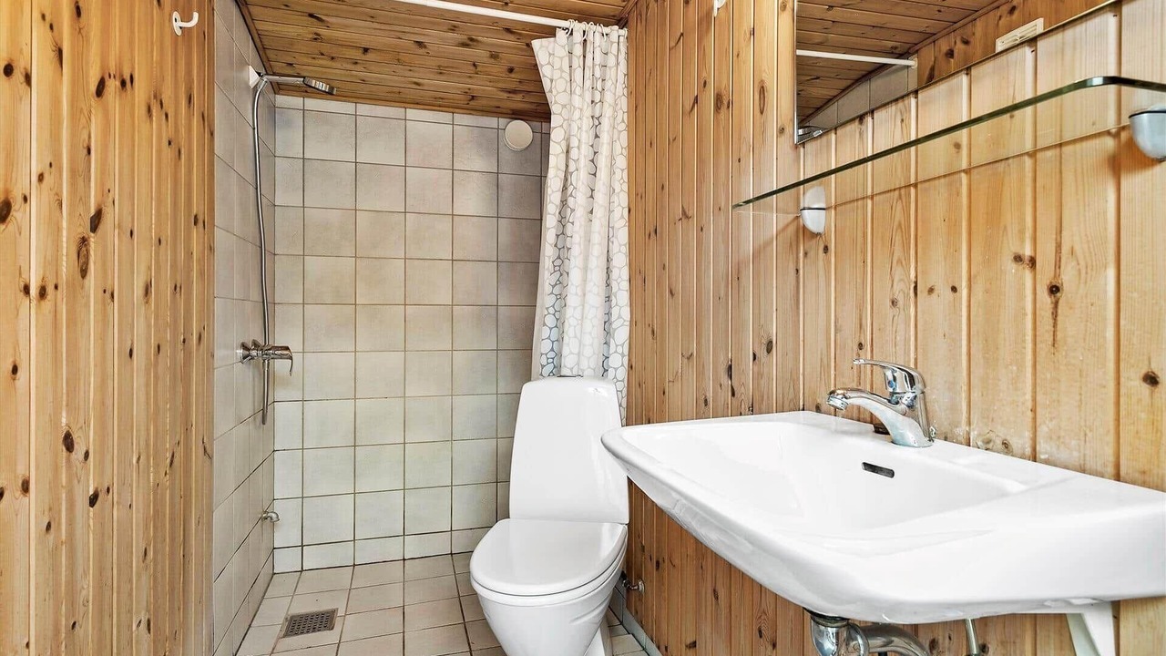 Photo of Bathroom in Liseleje